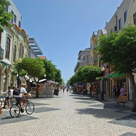 Beach Oporto - Espinho אספיניו
